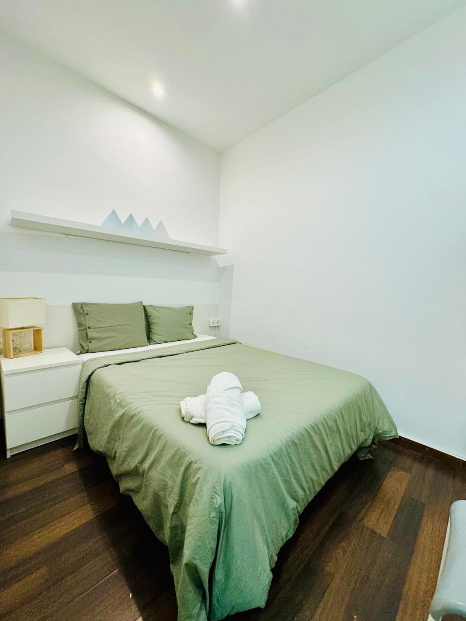 028 Apartament 2 2 Apartment Barcelona Luaran gambar
